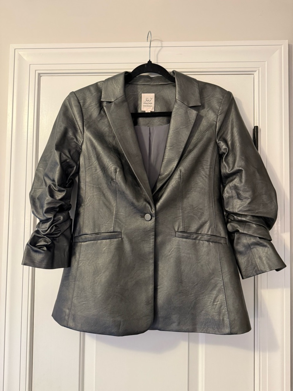 🌟 cinq a’ sept silver faux leather blazer Jacket